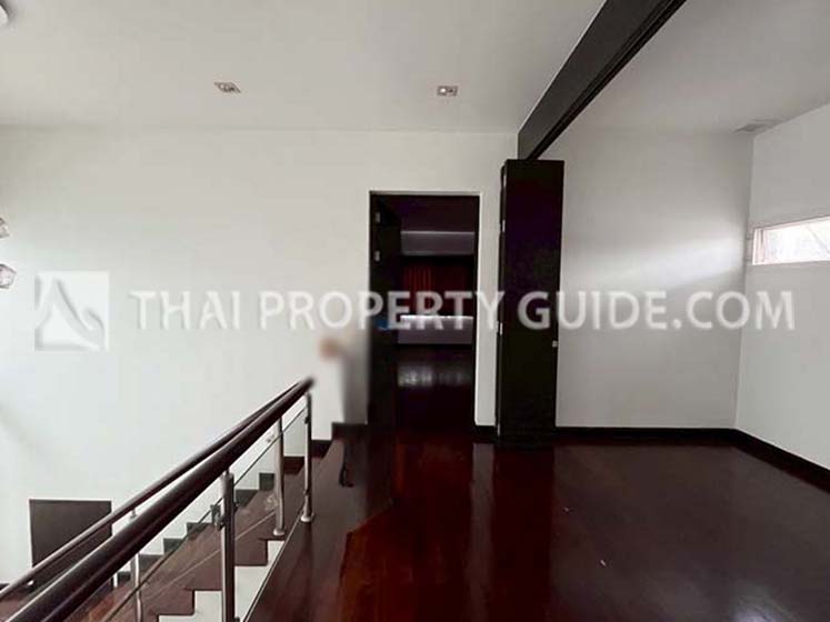 House in Sukhumvit 